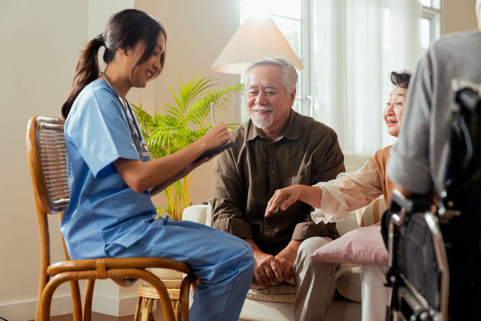 Experience Compassionate Assisted Living in Palm Springs with Luna Senior Care